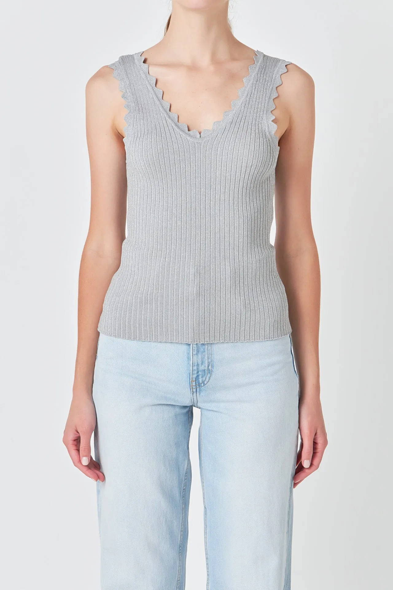 Endless Rose - Scallop Detail Sleeveless Top