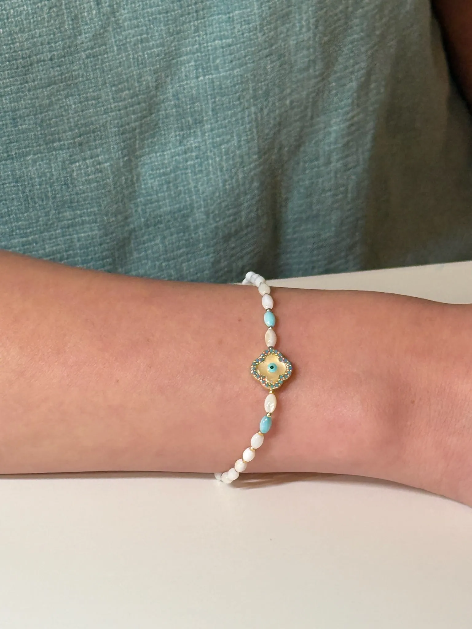 Mackayla Bracelet in White Pearl