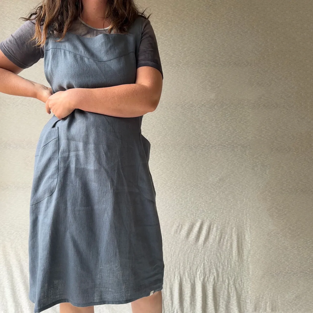 Mamiko Linen Apron Dress - Autumn Sea (Women)