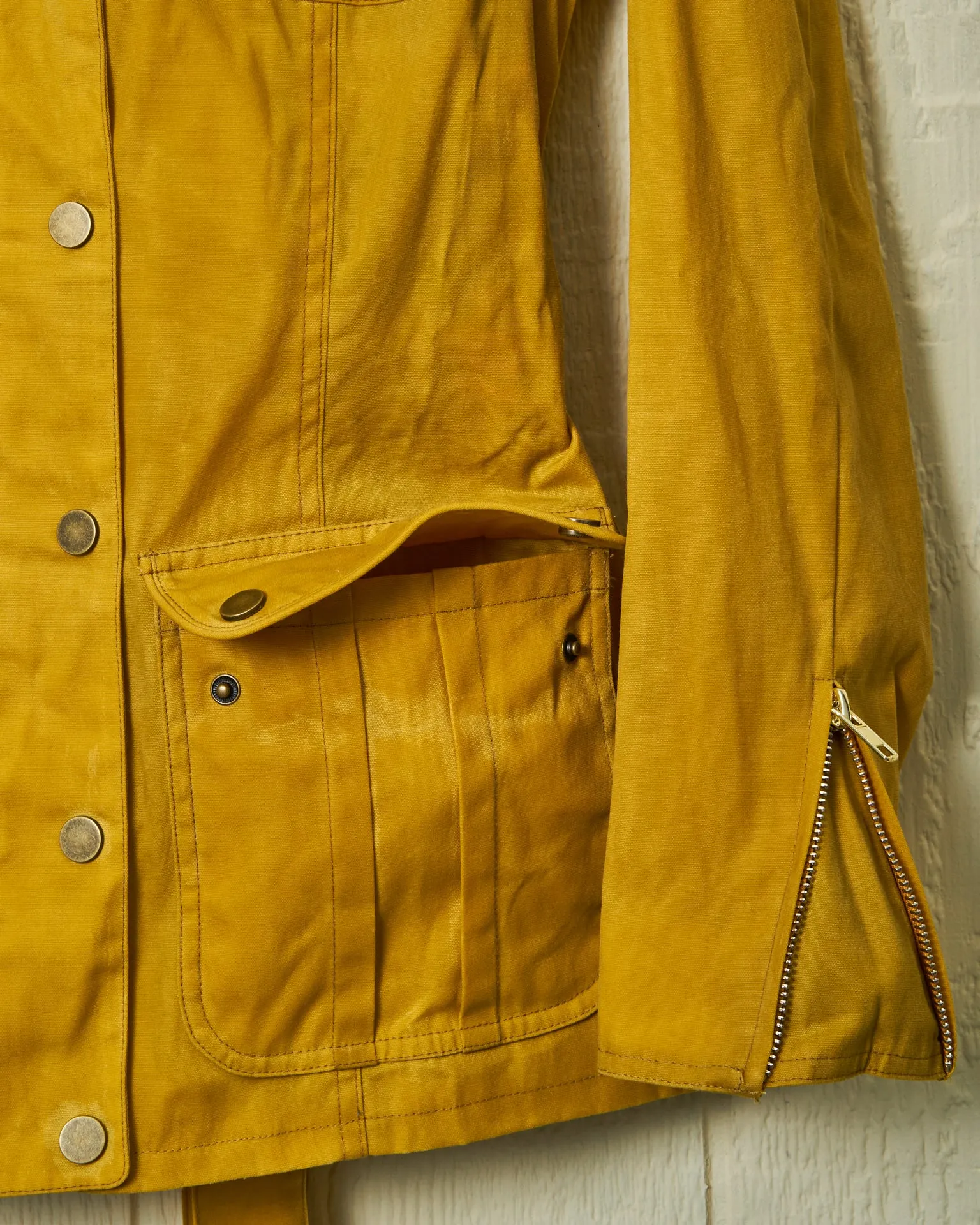 Women’s Aberdeen Jacket in Goldenrod Waxed Canvas